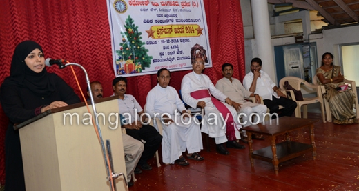 Christmas meet at Bishop House 14